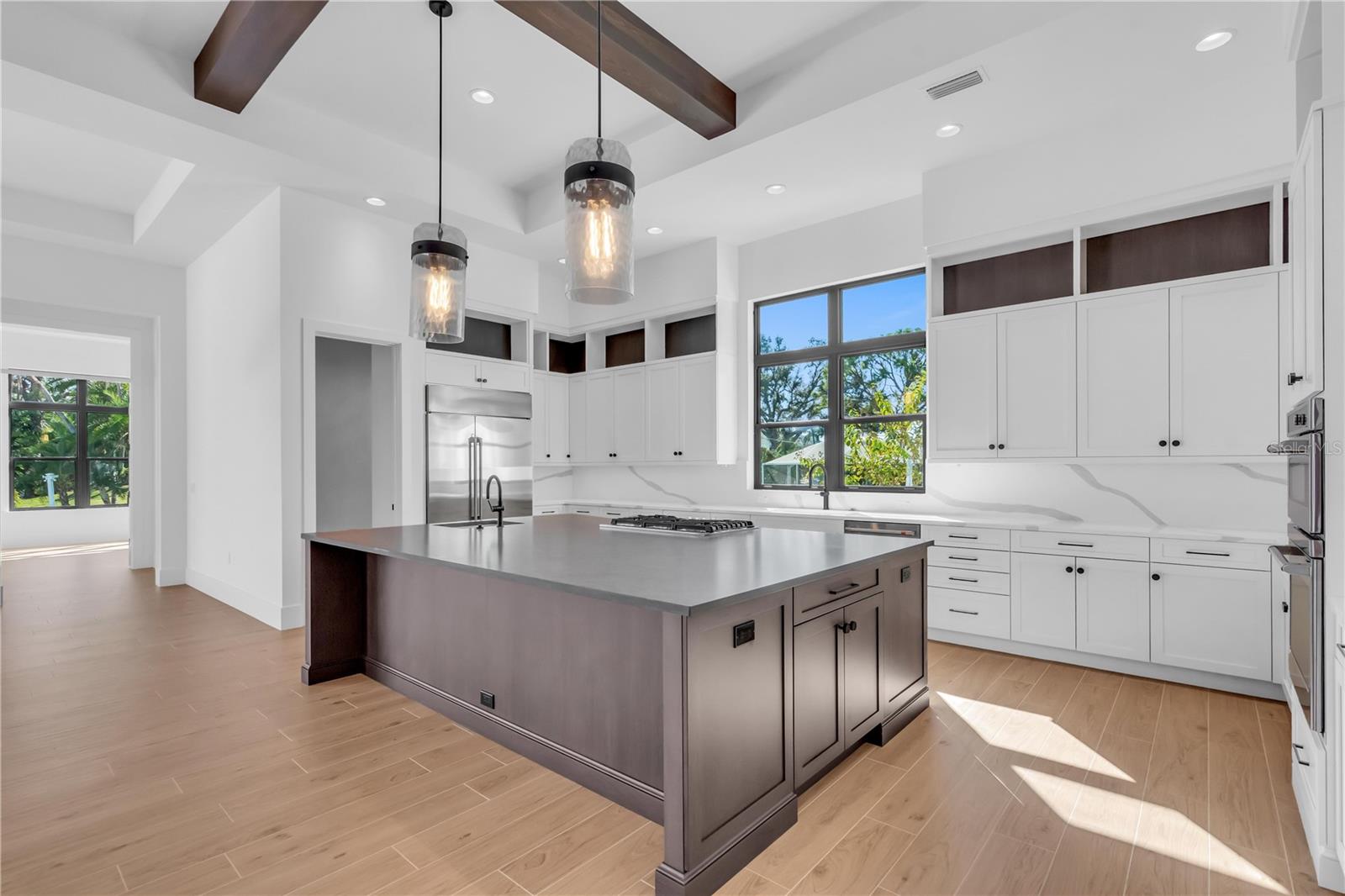 7125 WESTMORELAND DR — photo 16