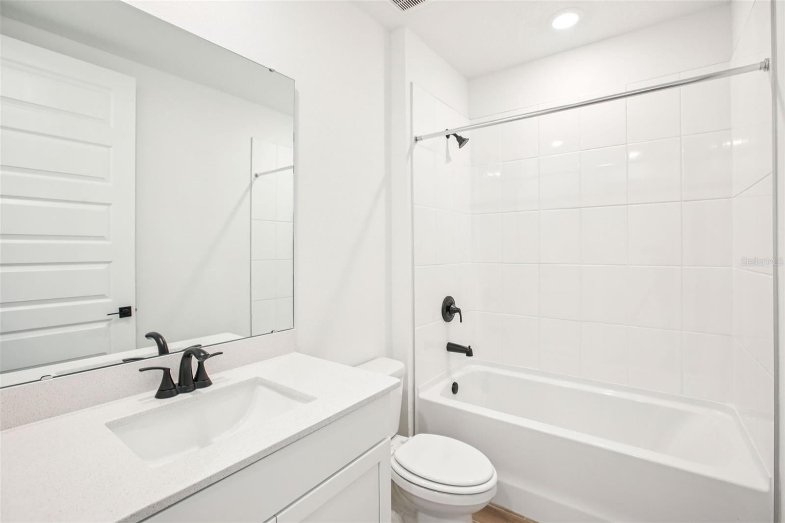 1740 DRAUGHTON DR — photo 20