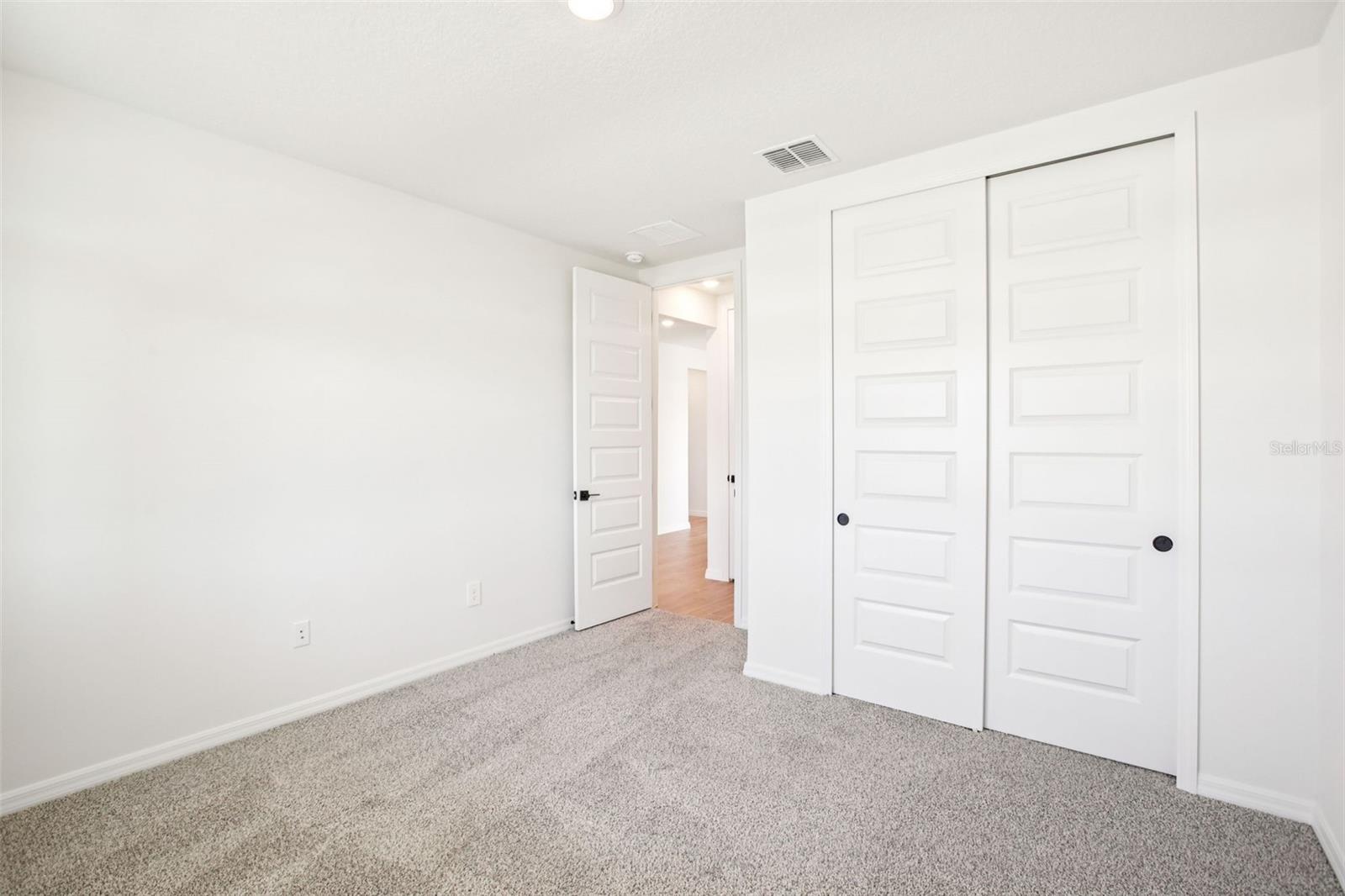 1740 DRAUGHTON DR — photo 22