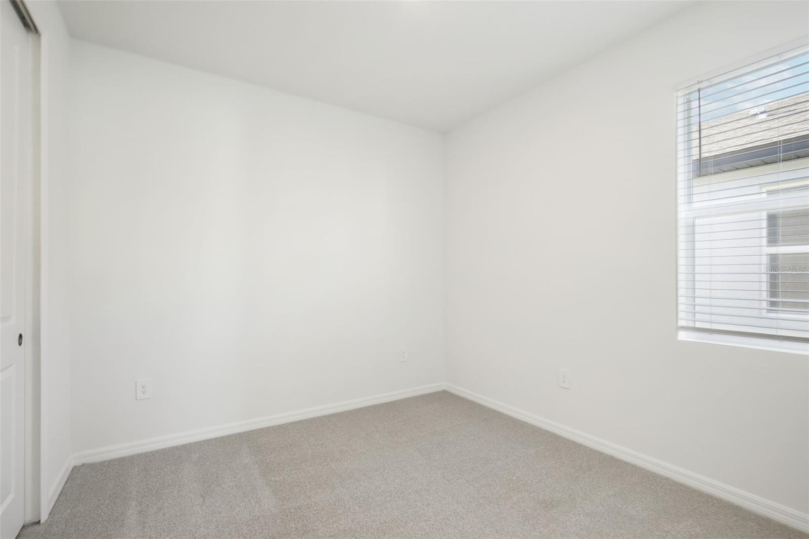 13318 SHELLMORE AVE — photo 19