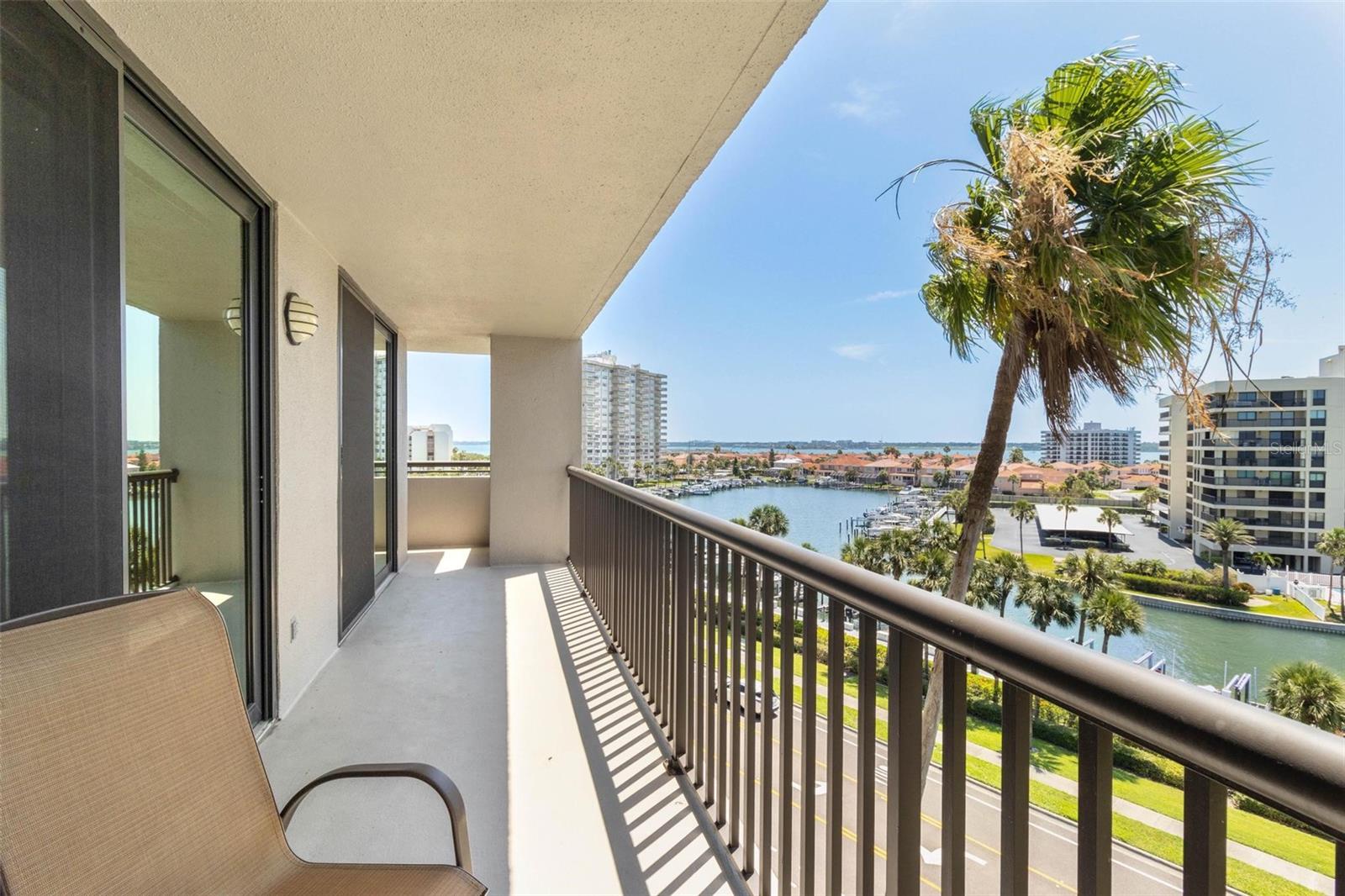 1660 GULF BLVD #607 — photo 35
