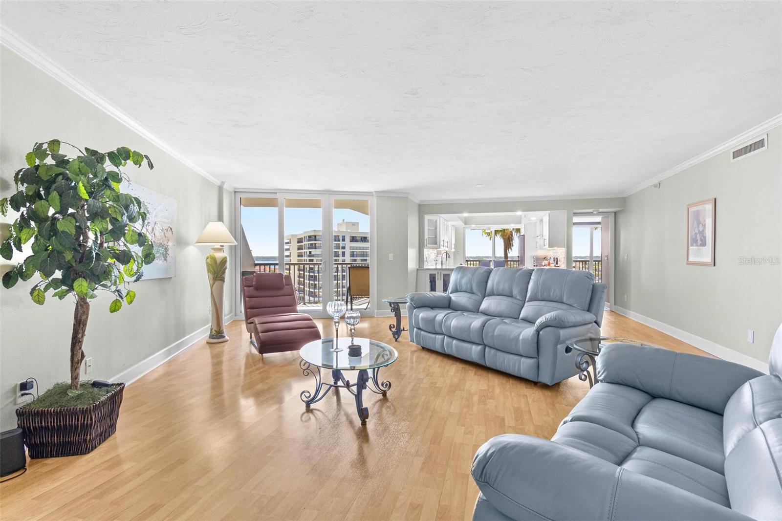 1660 GULF BLVD #607 — photo 6