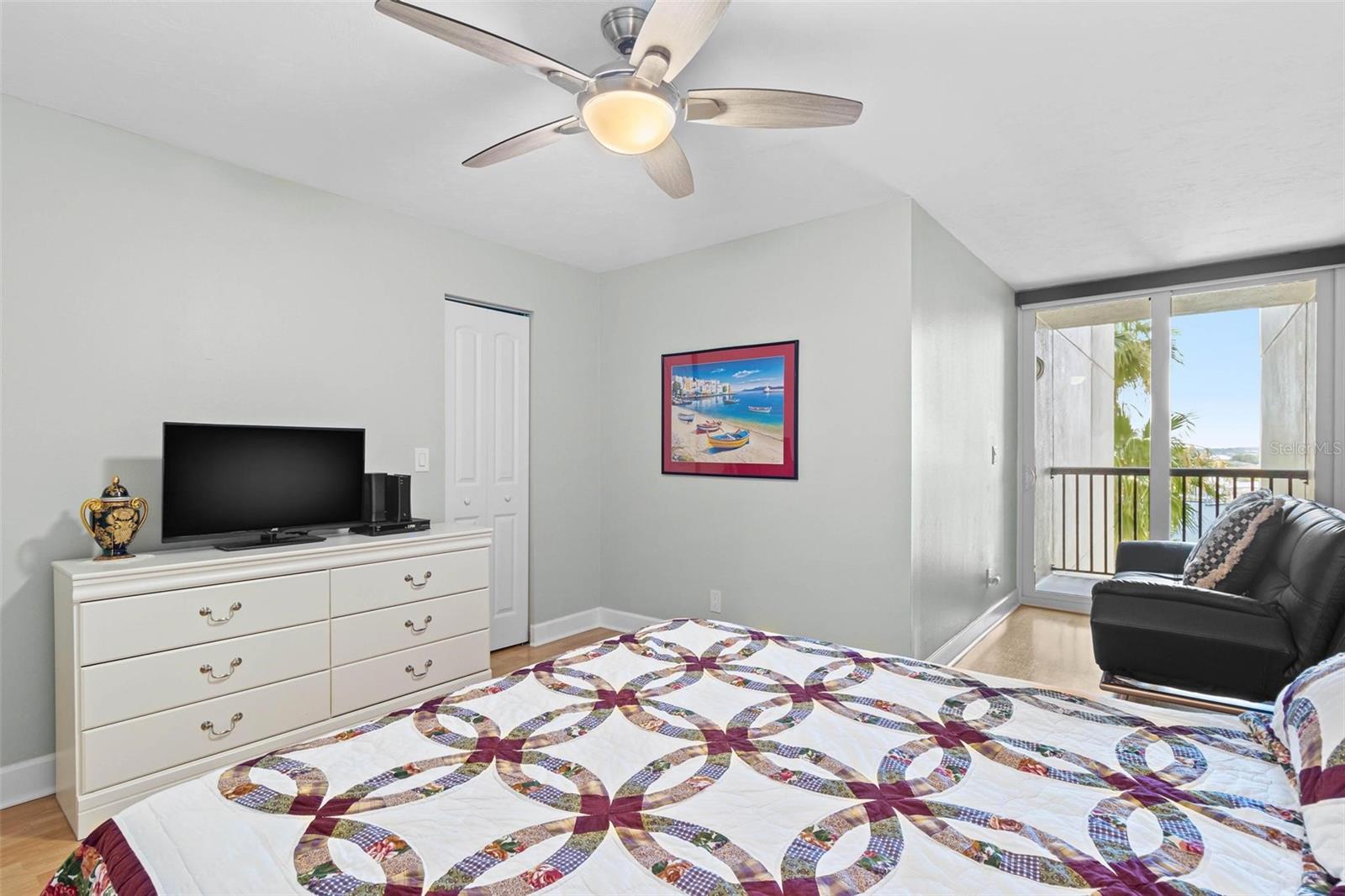 1660 GULF BLVD #607 — photo 25