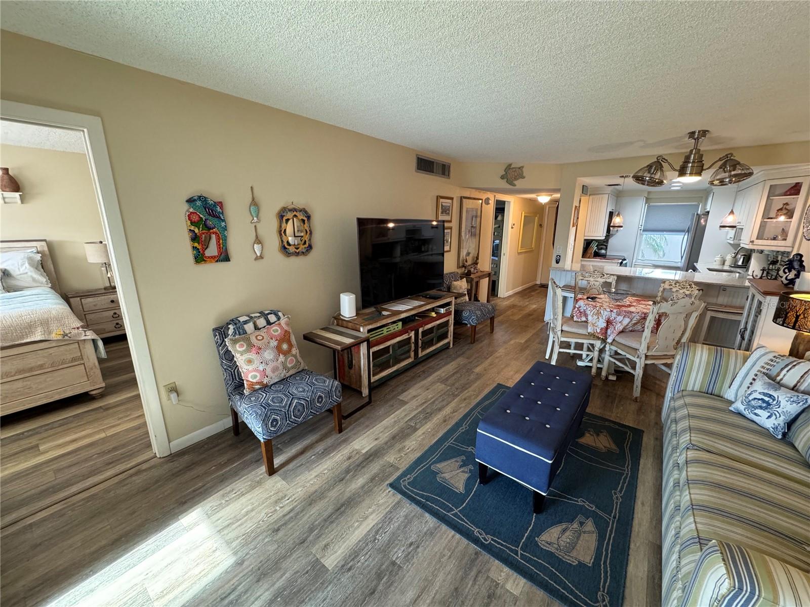 1400 TARPON CENTER DR #111 — photo 13