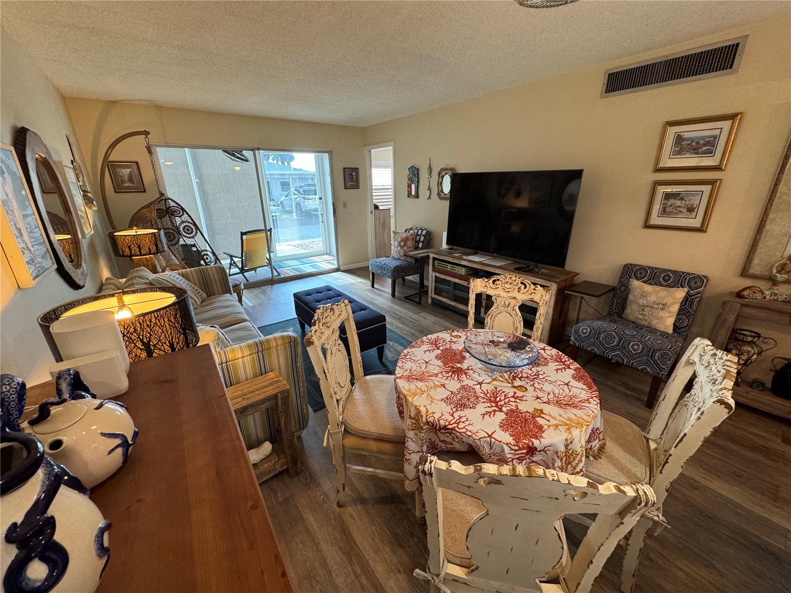 1400 TARPON CENTER DR #111 — photo 11