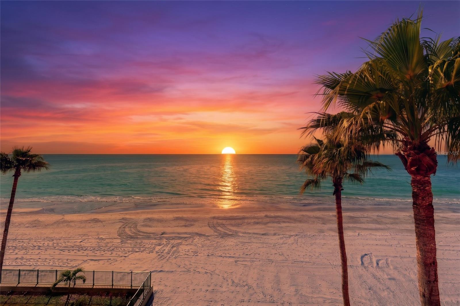 16450 GULF BLVD #565 — photo 4