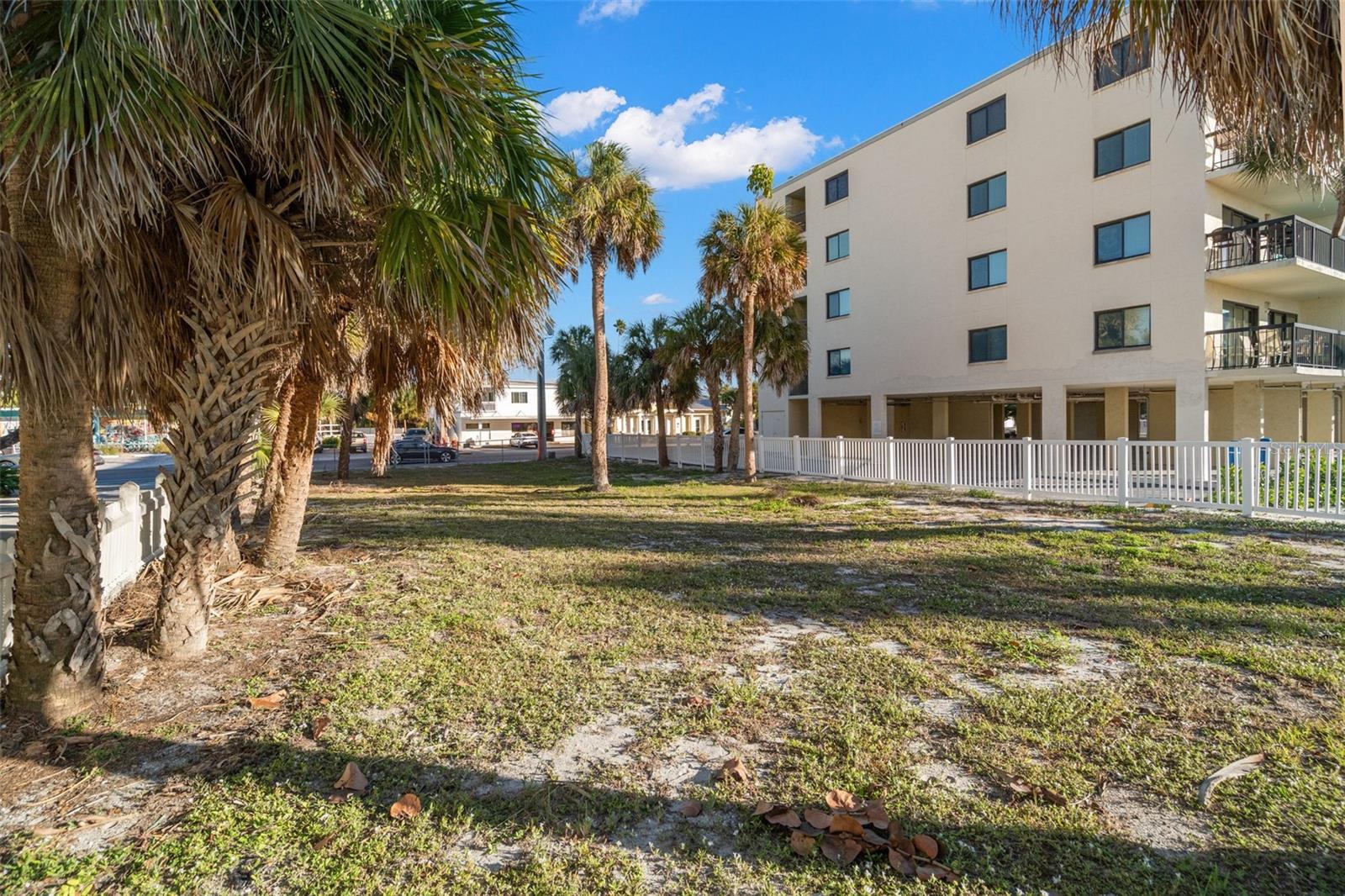 1306 GULF BLVD — photo 17
