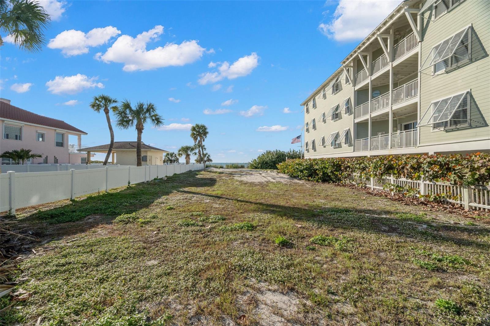 1306 GULF BLVD — photo 9