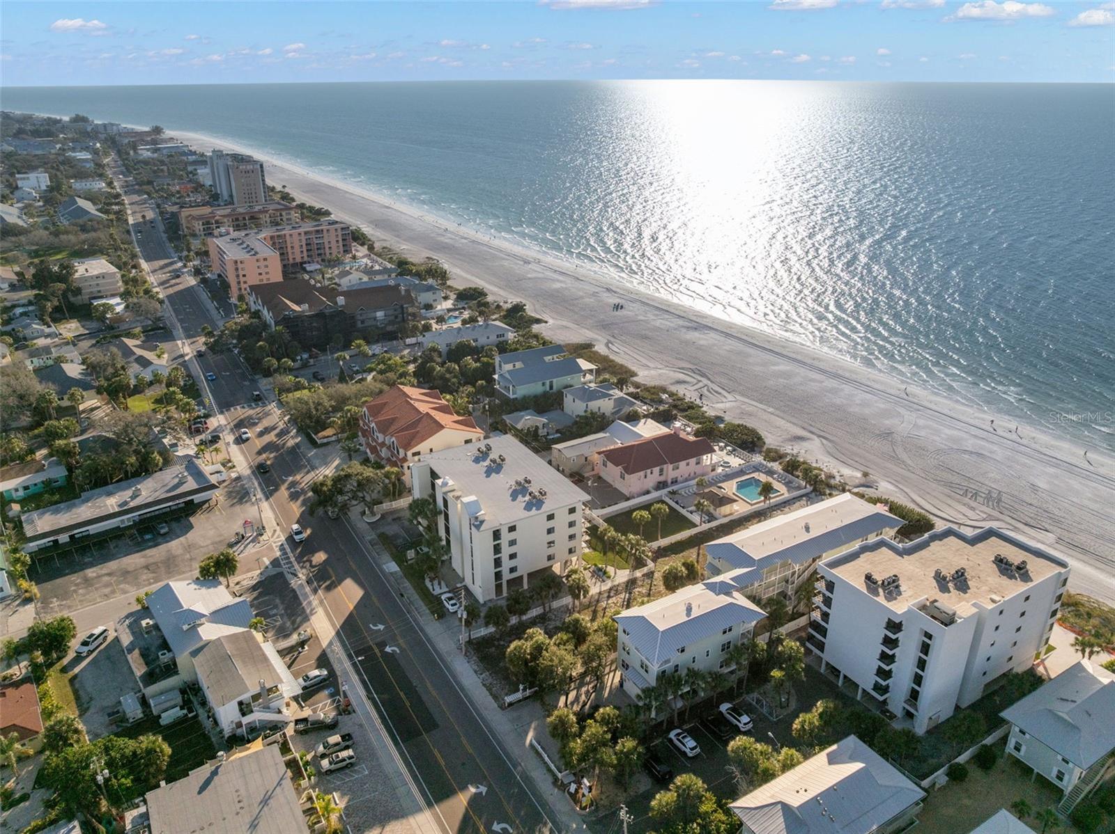 1306 GULF BLVD — photo 19
