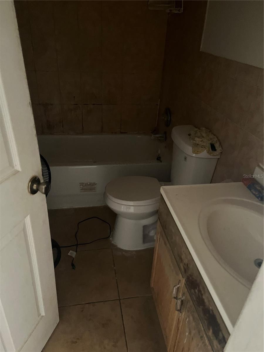 3607 N 52ND ST — photo 23