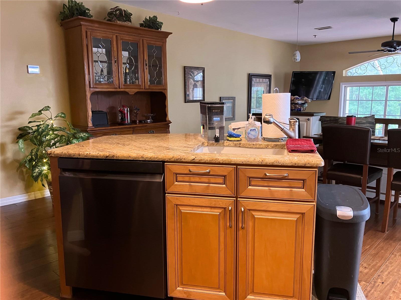2015 VISTA DEL SOL CIR #108 — photo 8