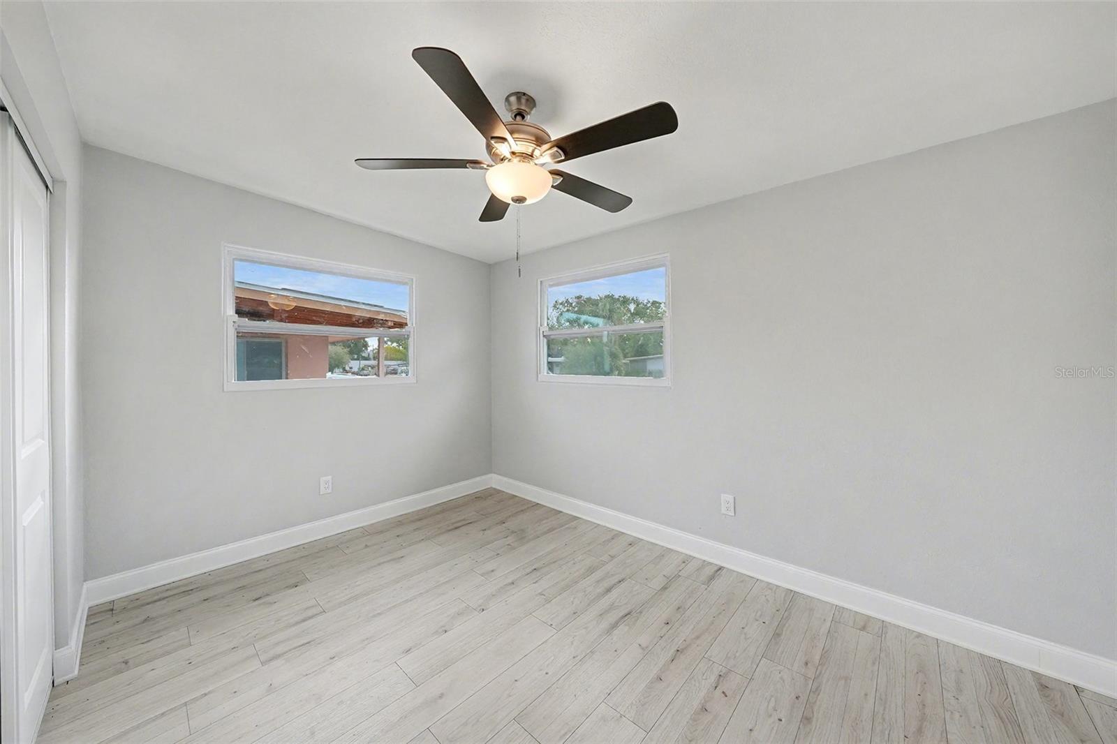 2162 BARCELONA DR — photo 16
