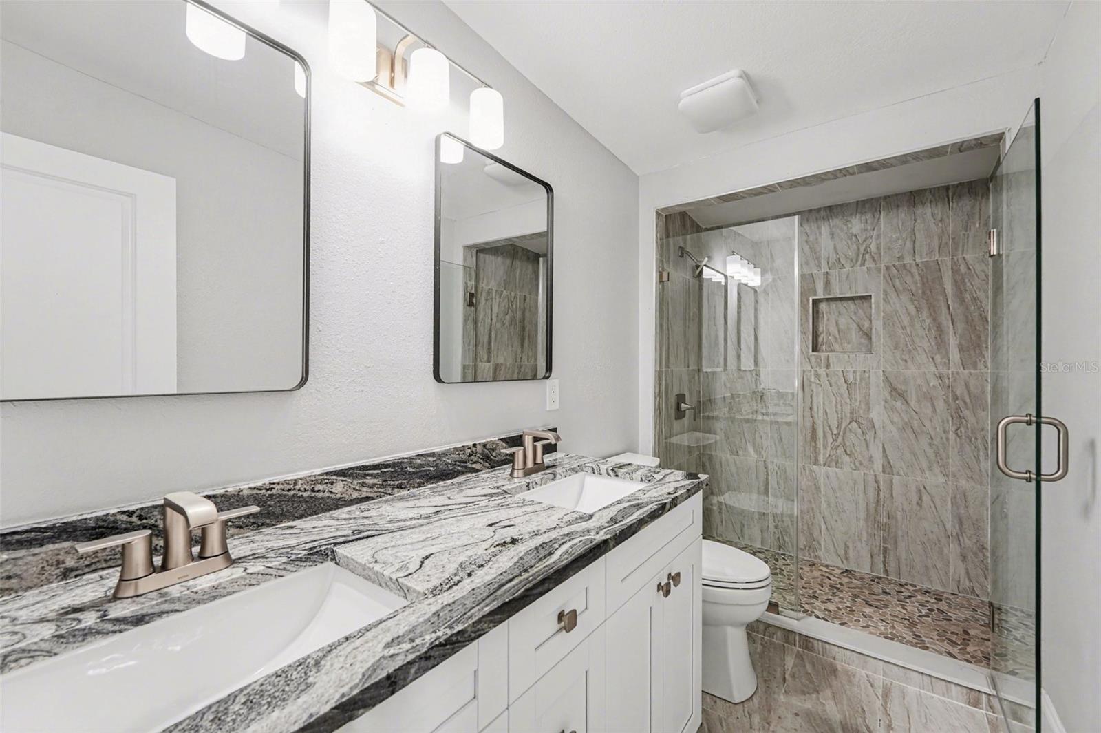 2162 BARCELONA DR — photo 11