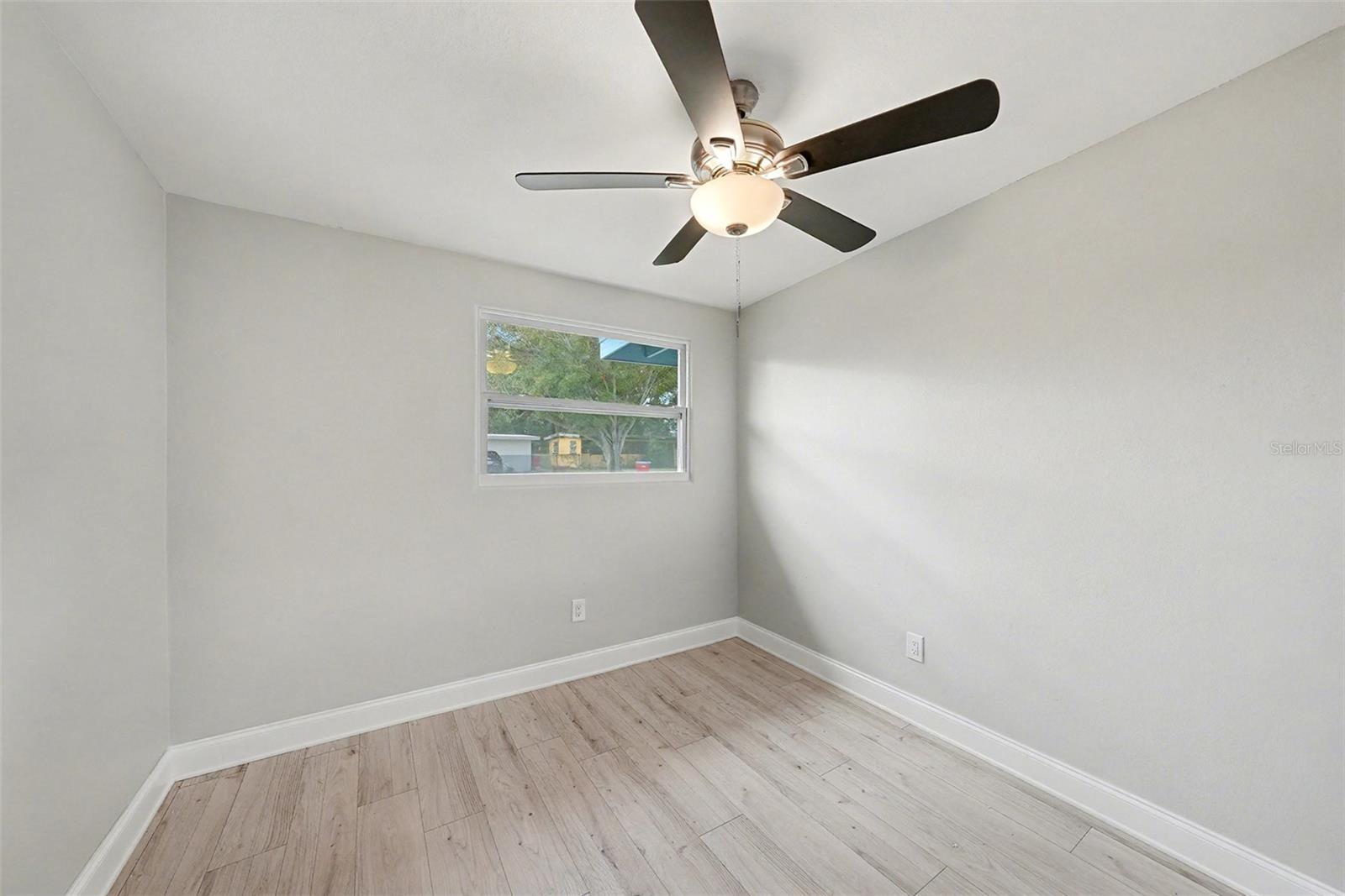 2162 BARCELONA DR — photo 15