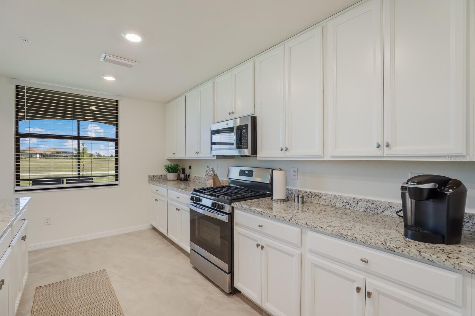 18017 GAWTHROP DR #104 — photo 10