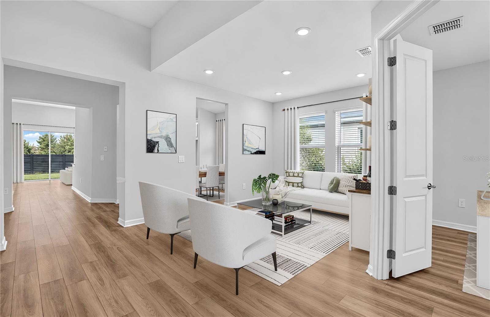 14255 SAWMILL ST — photo 31