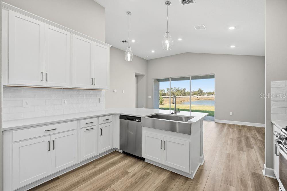 14255 SAWMILL ST — photo 2
