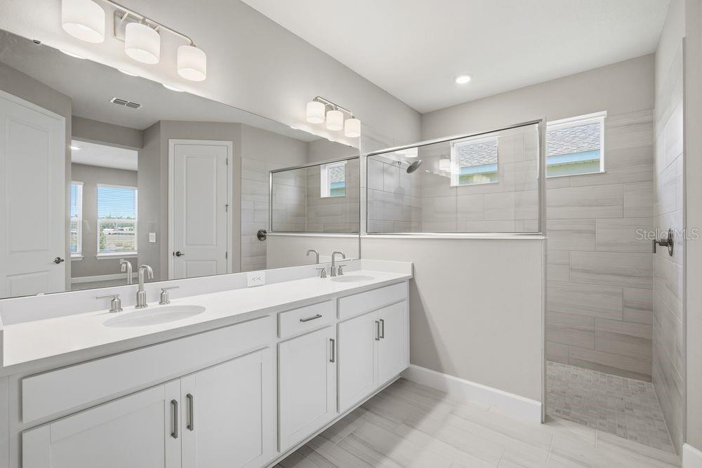 14255 SAWMILL ST — photo 4