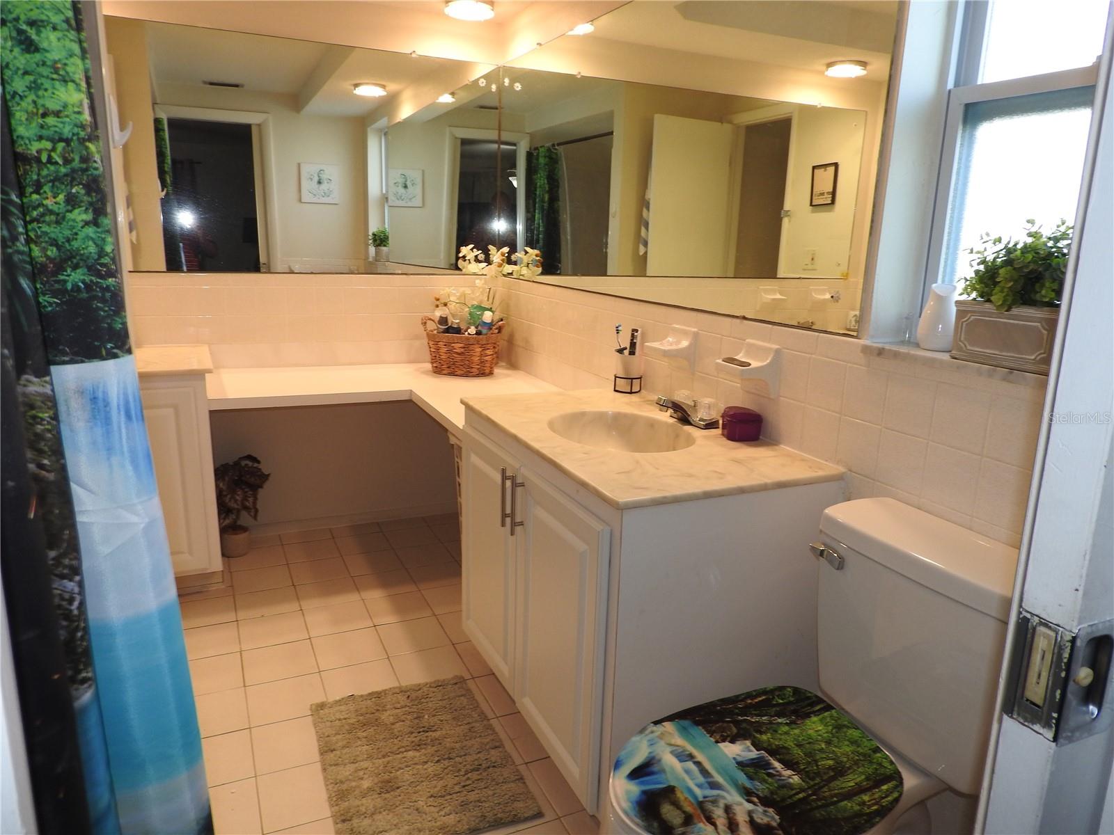 1324 VIKING DR — photo 25