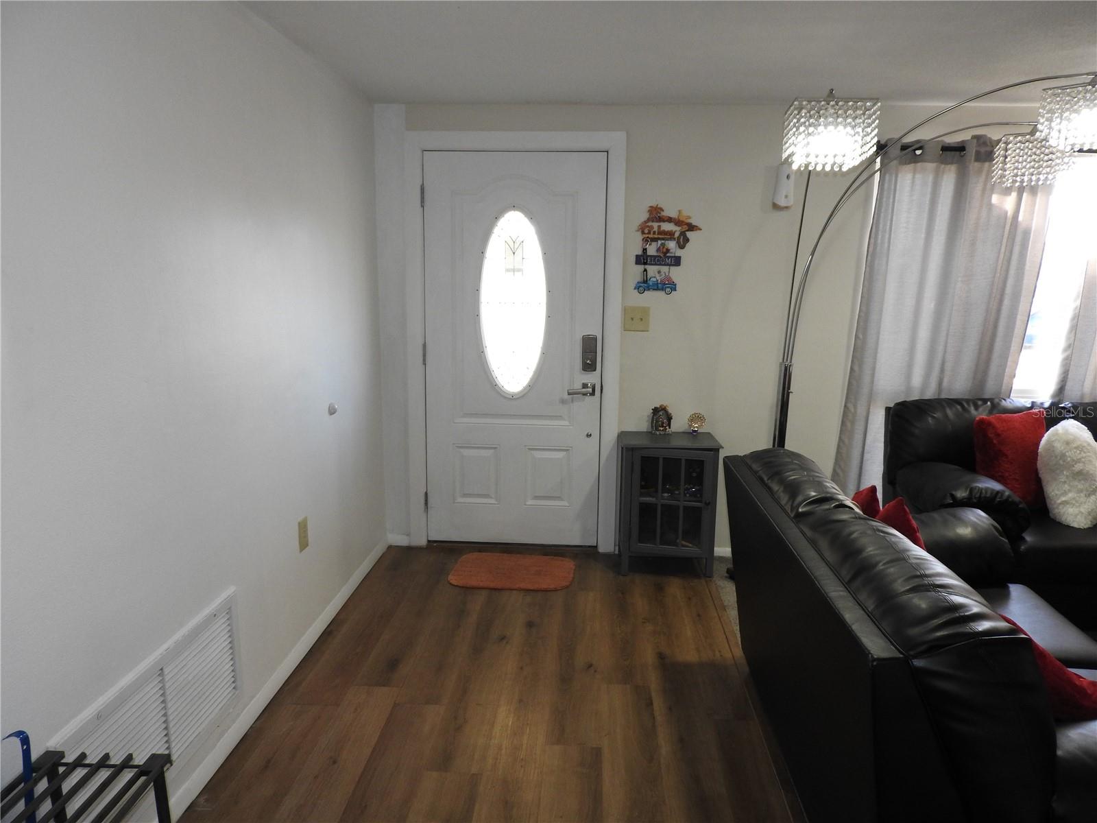1324 VIKING DR — photo 11