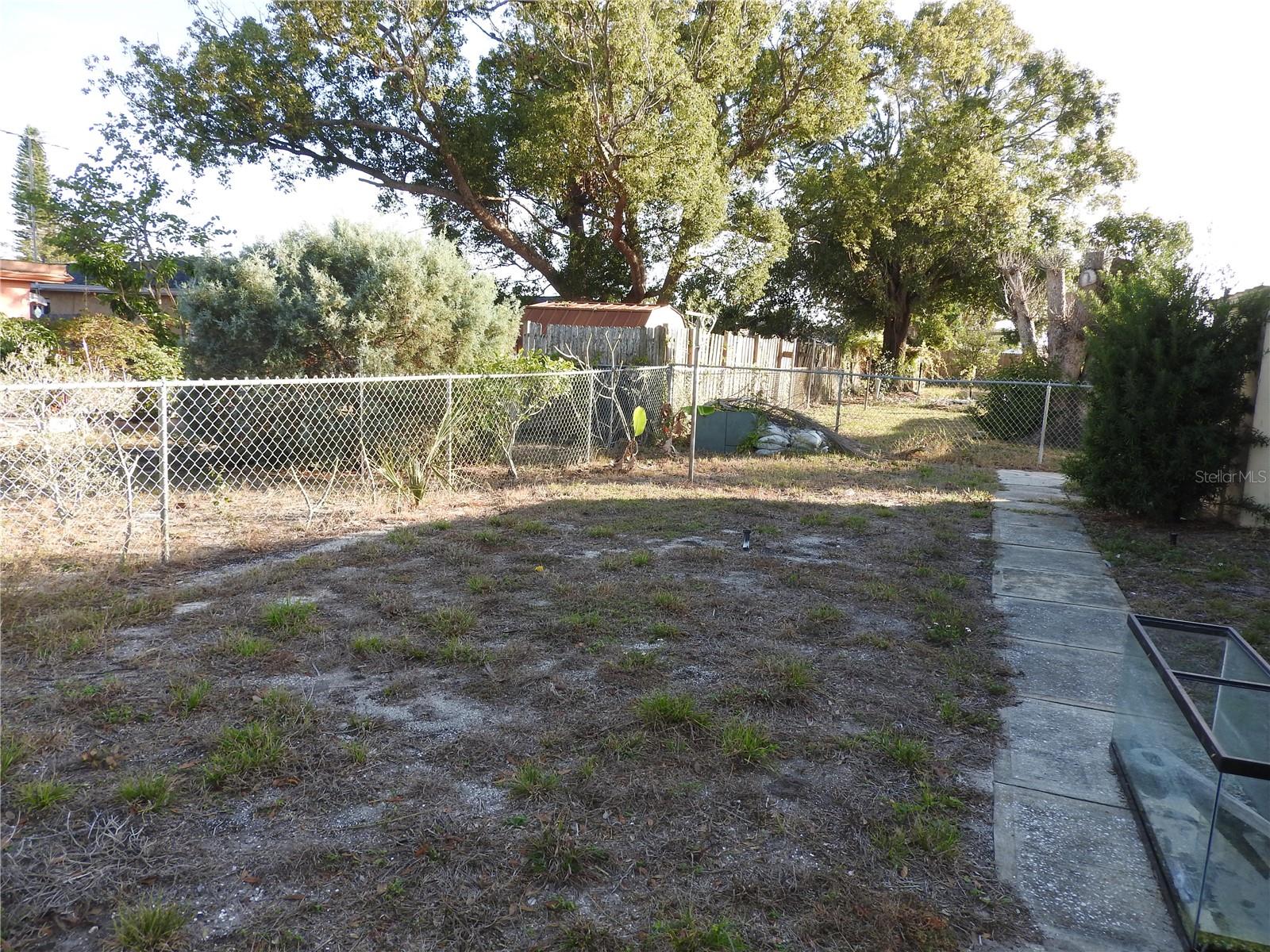 1324 VIKING DR — photo 8