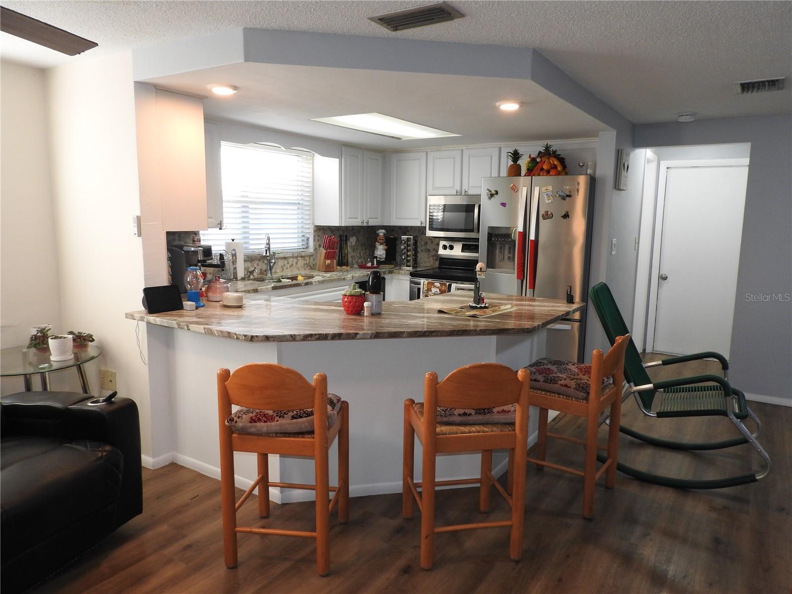 1324 VIKING DR — photo 15
