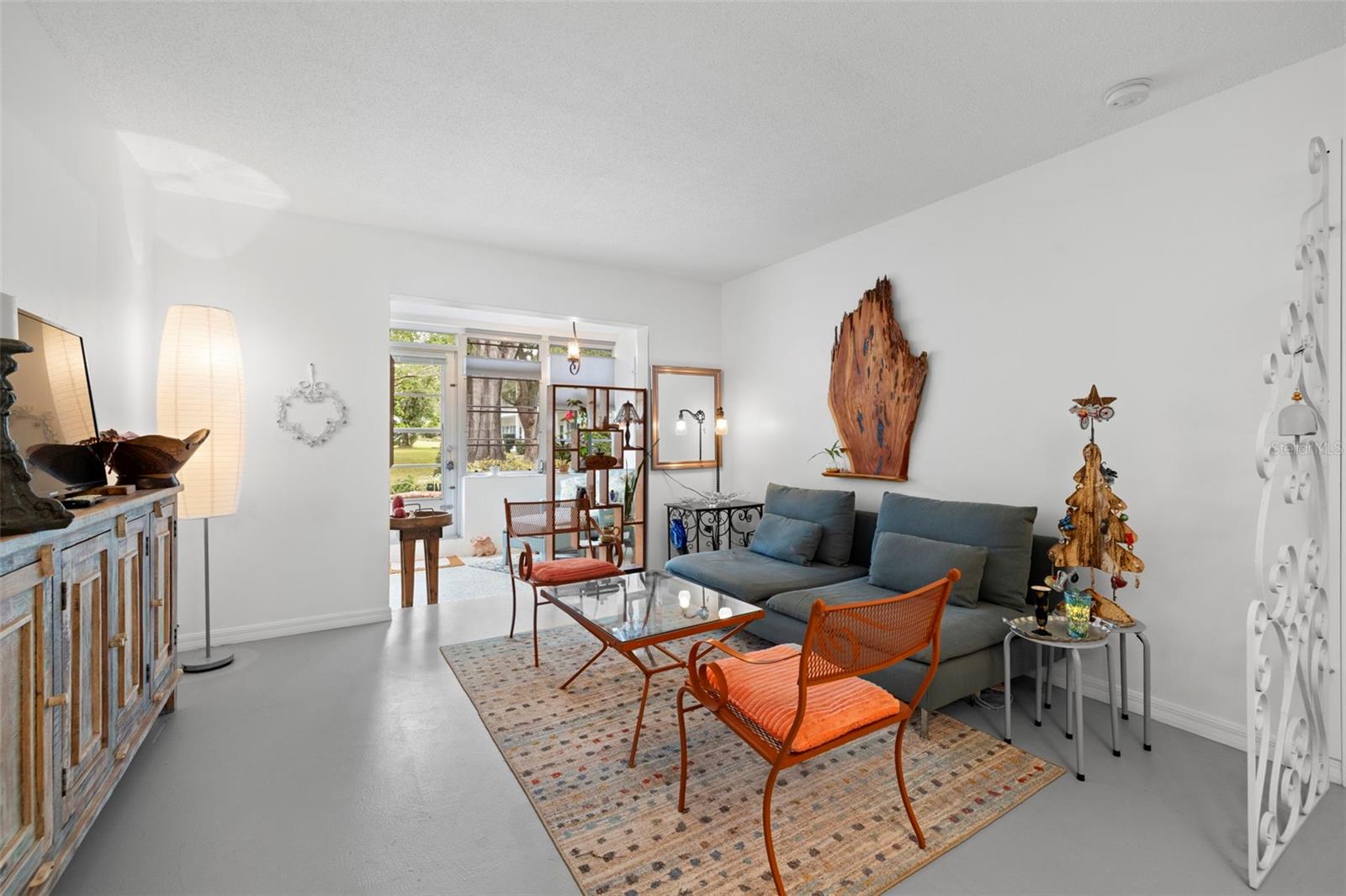 300 CLYDE LN #106 — photo 13