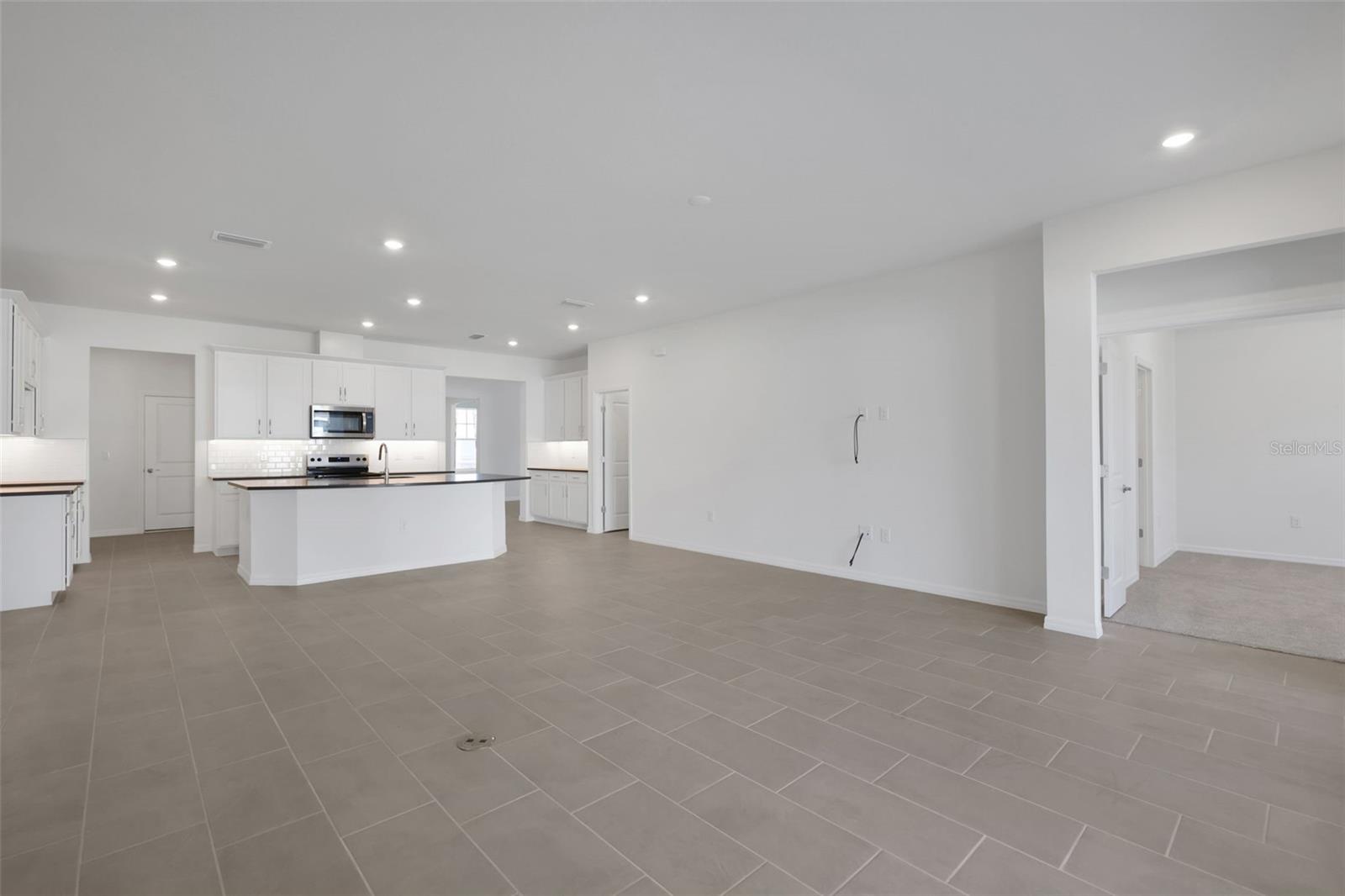 17429 VALLEYWOOD PKWY — photo 17