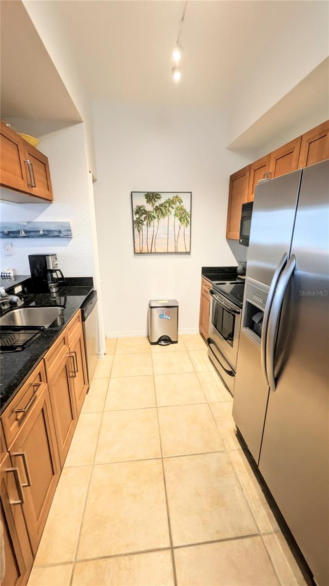 1064 N TAMIAMI TRL #1606 — photo 4