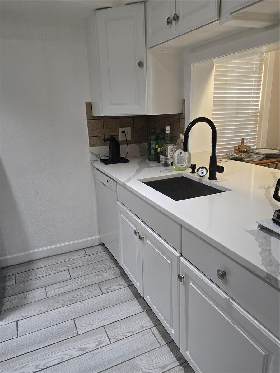 7146 E BANK DR #7146 — photo 8