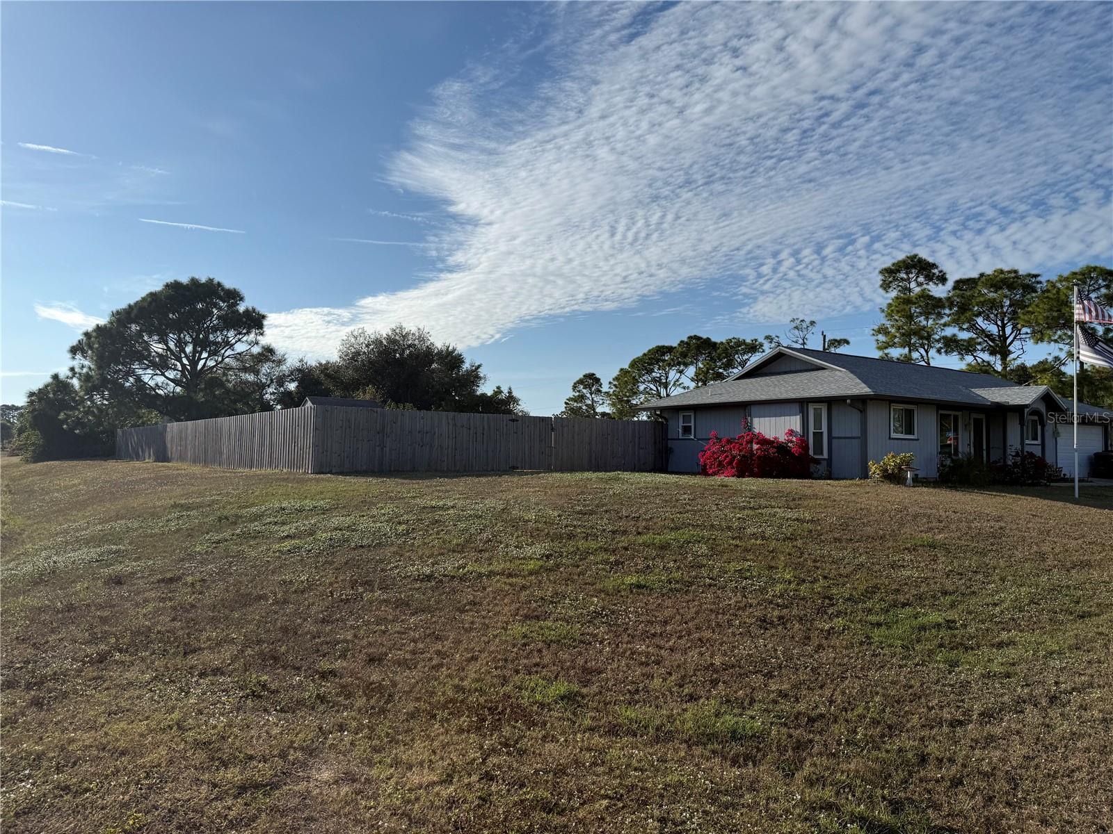 2987 N BISCAYNE DR — photo 6
