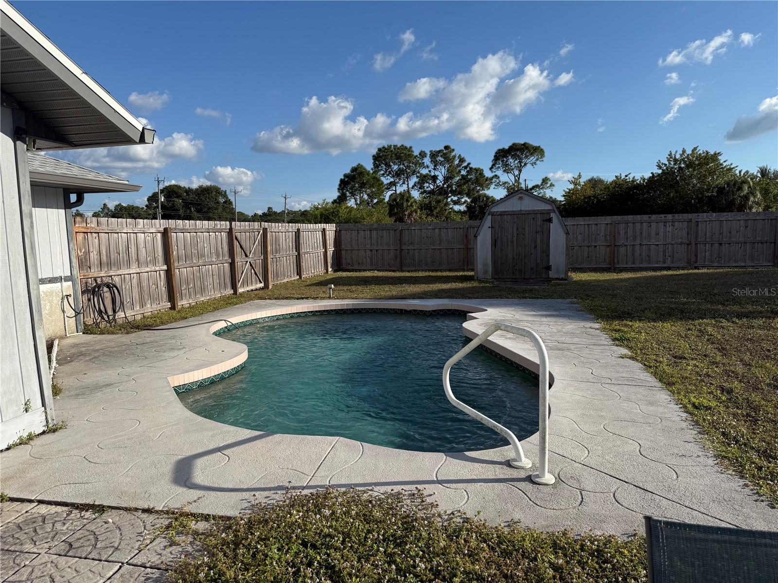 2987 N BISCAYNE DR — photo 12