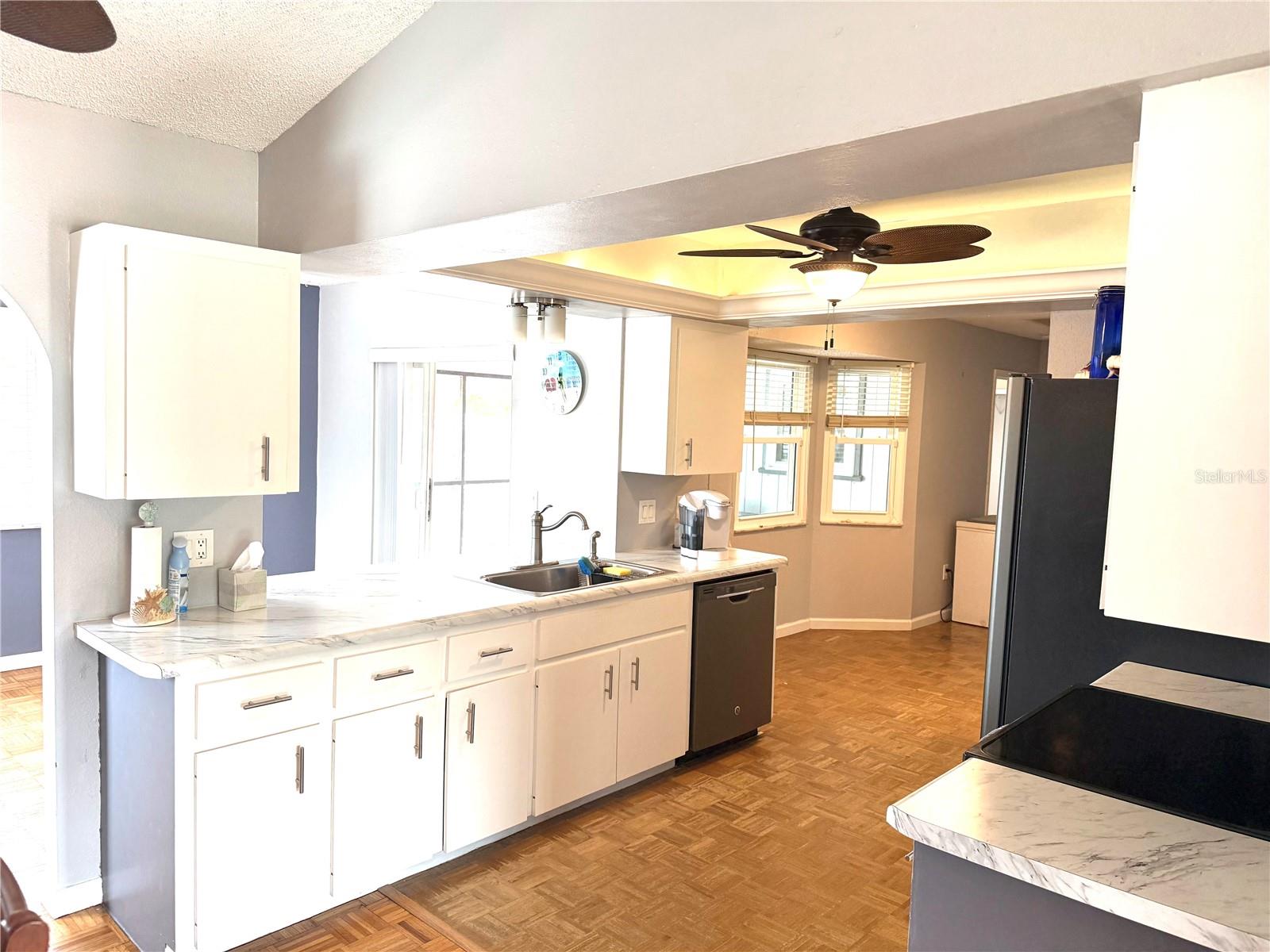 2987 N BISCAYNE DR — photo 21