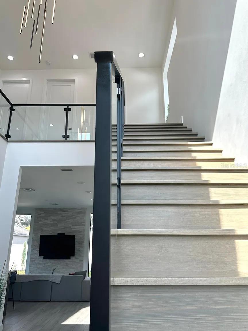 4217 W ARCH ST — photo 18
