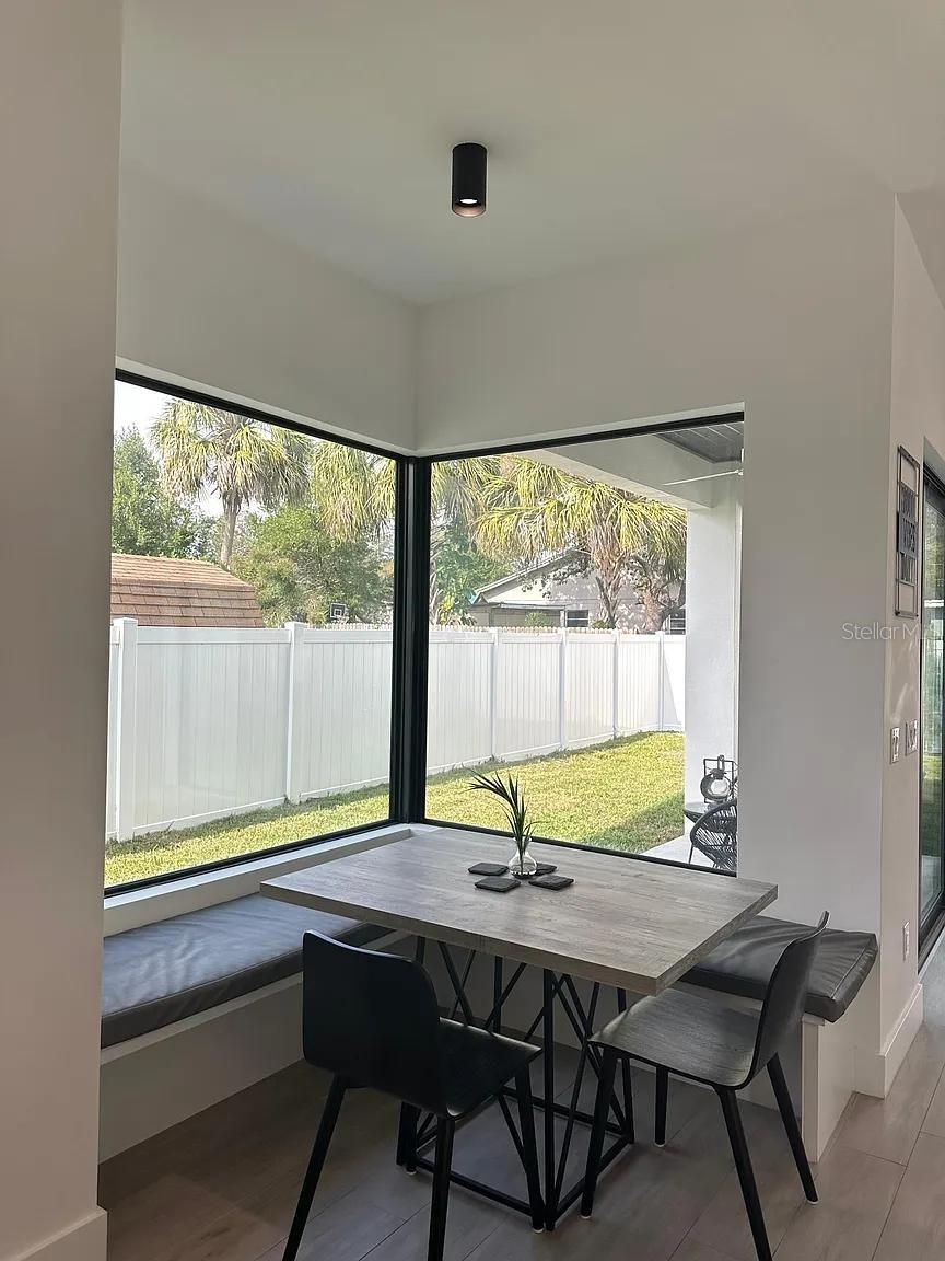 4217 W ARCH ST — photo 19