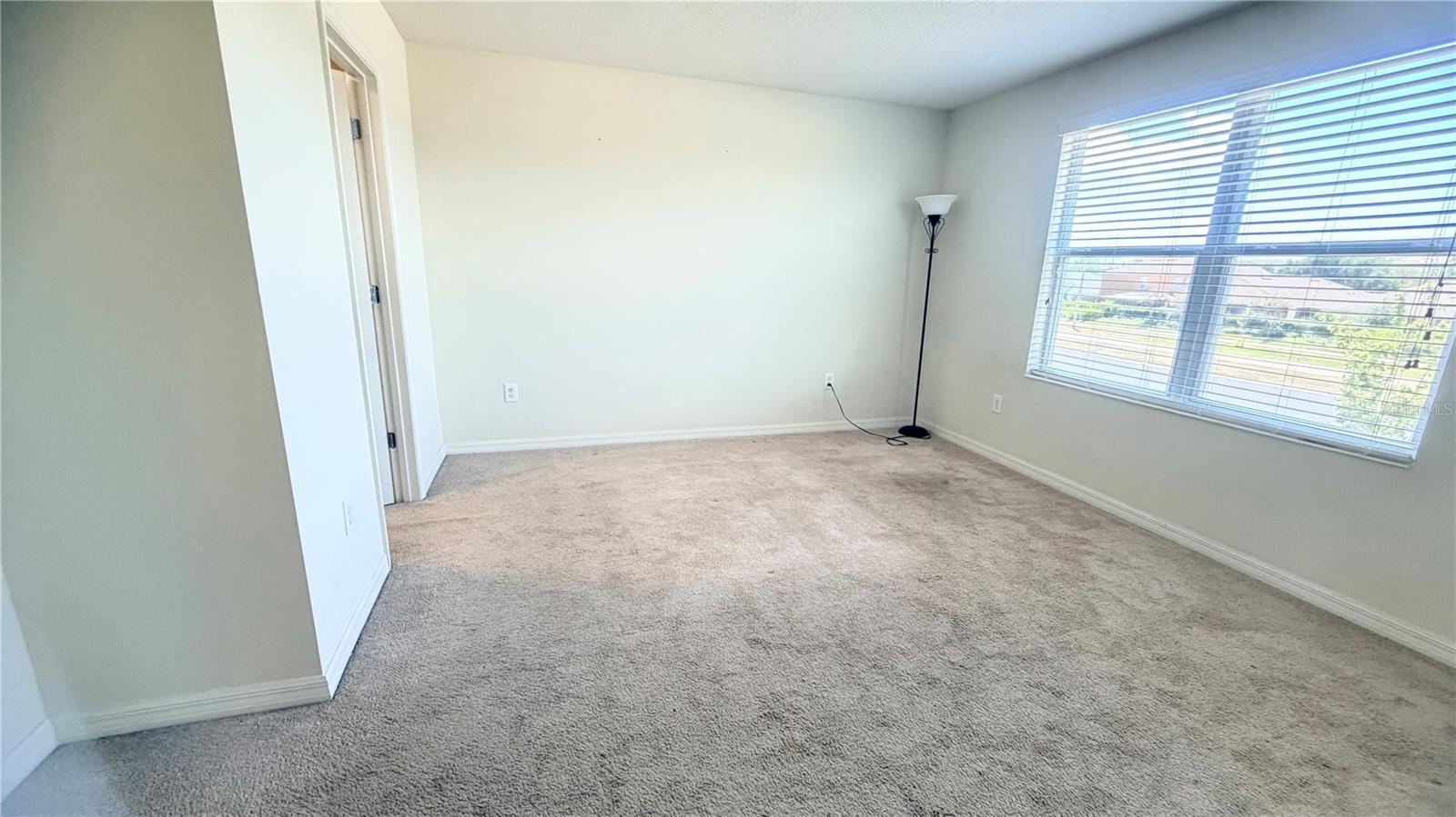 7037 WOODCHASE GLEN DR — photo 17