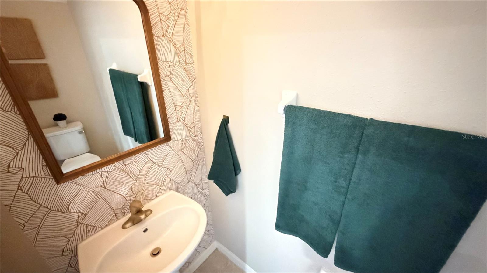7037 WOODCHASE GLEN DR — photo 15