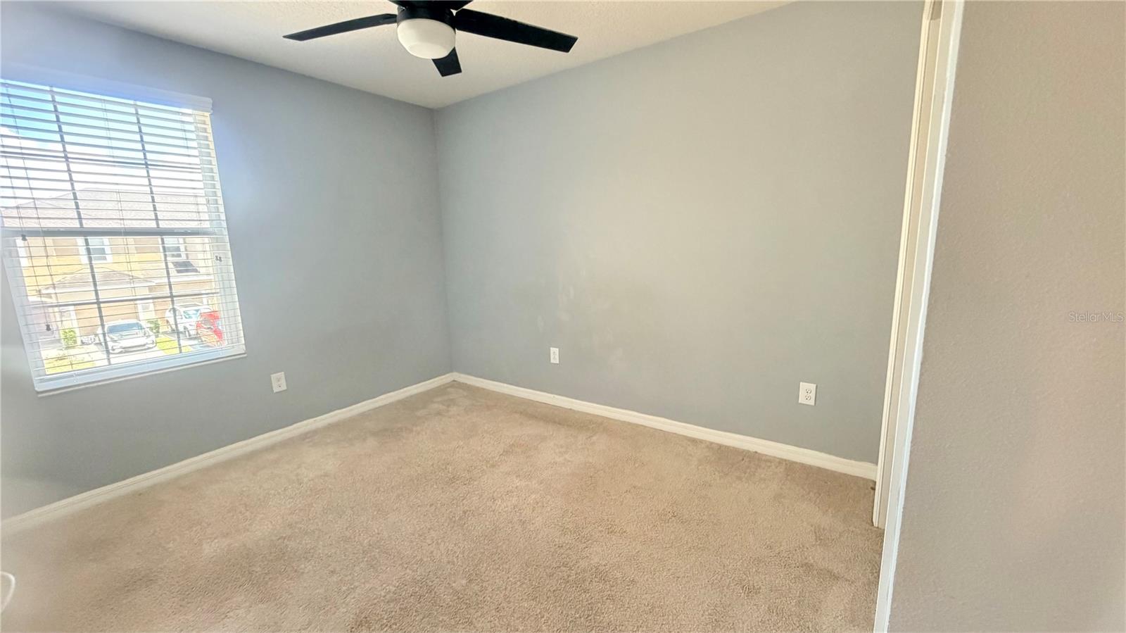 7037 WOODCHASE GLEN DR — photo 32