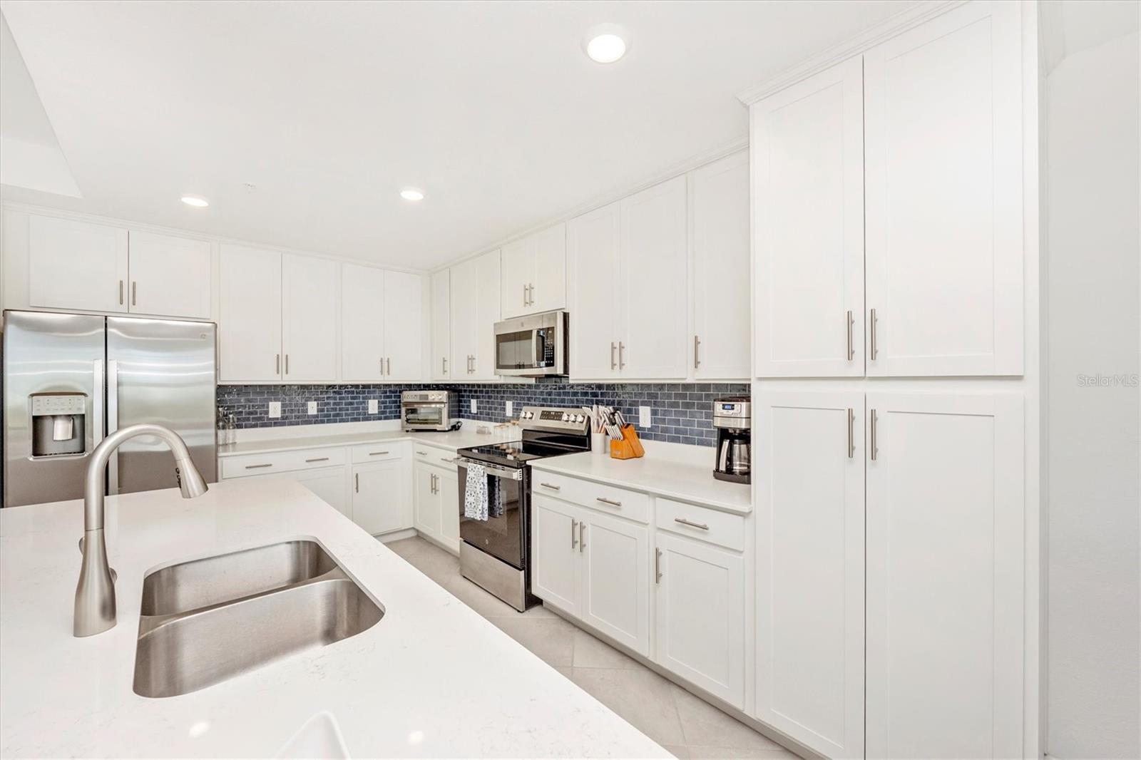 17625 OPAL SAND DR #207 — photo 4