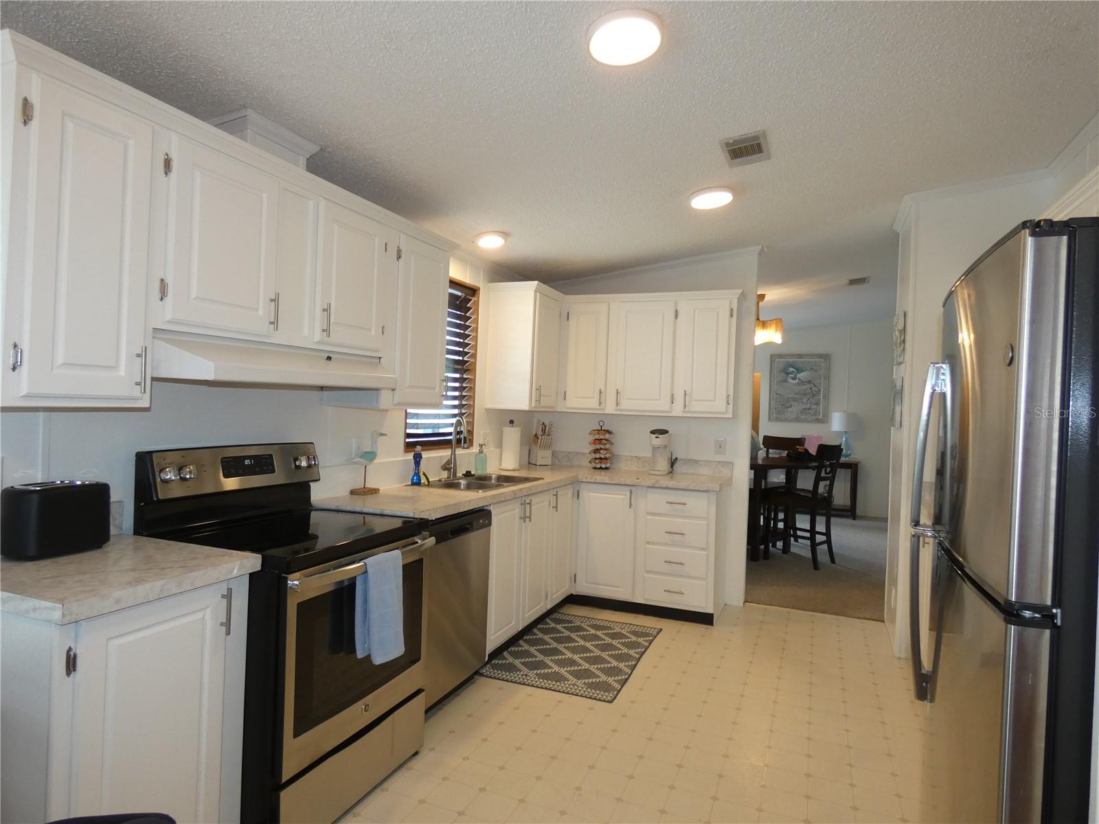 6814 GULL LN — photo 17