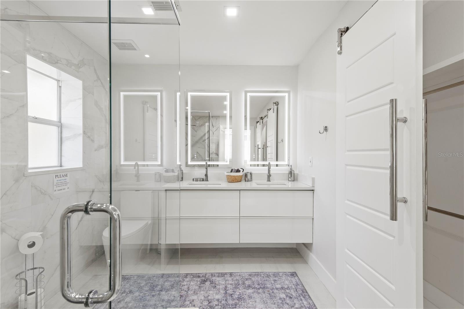 3364 ESPANOLA DR — photo 46