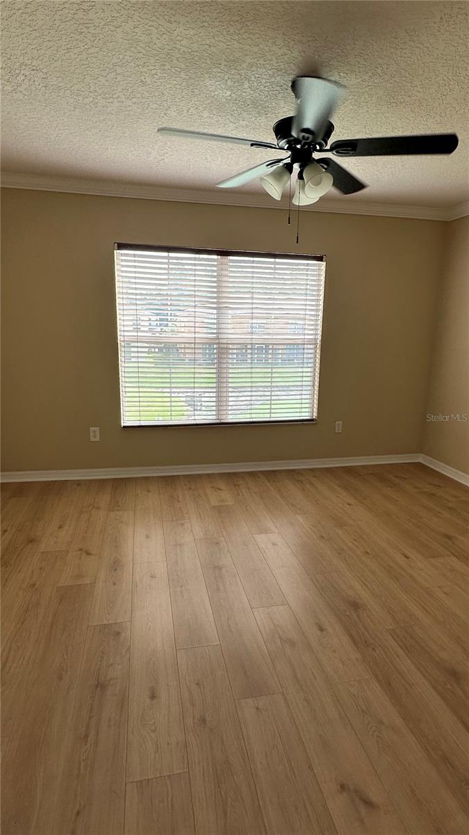 6918 HAWTHORNE TRACE LN — photo 8