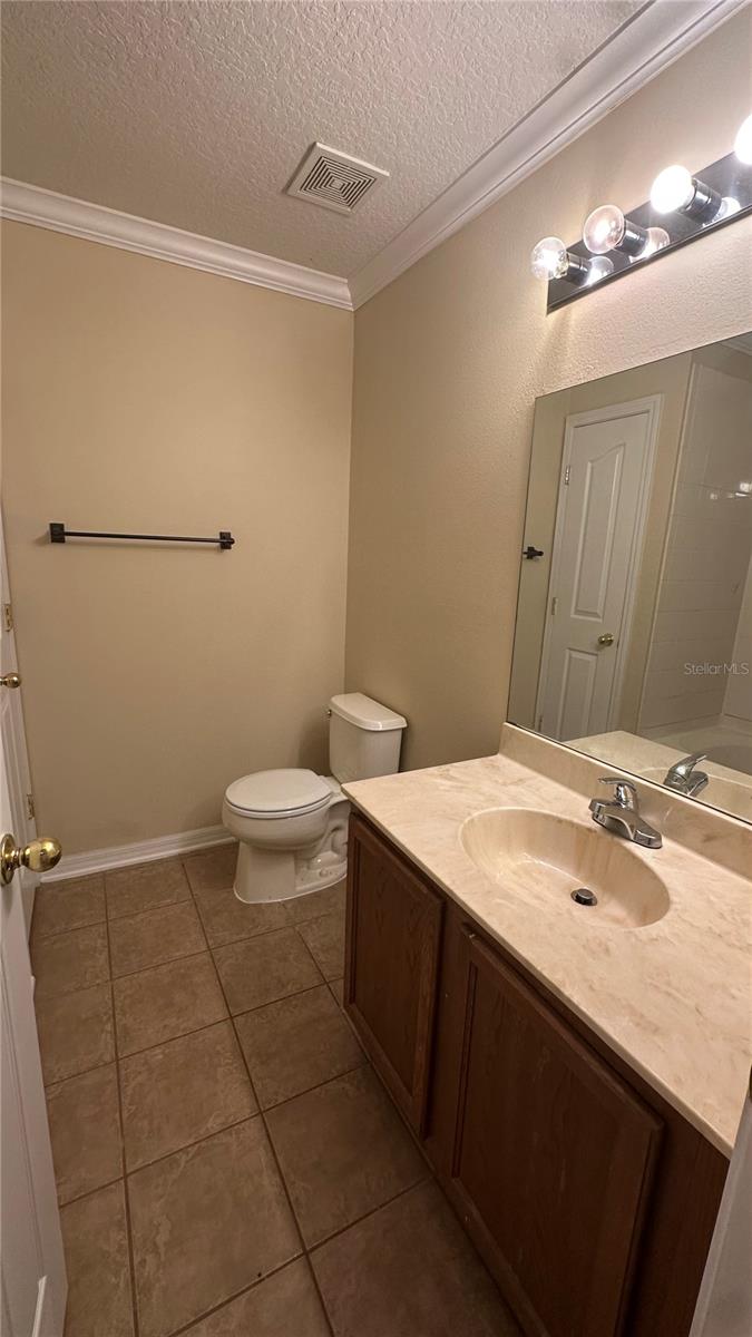 6918 HAWTHORNE TRACE LN — photo 10