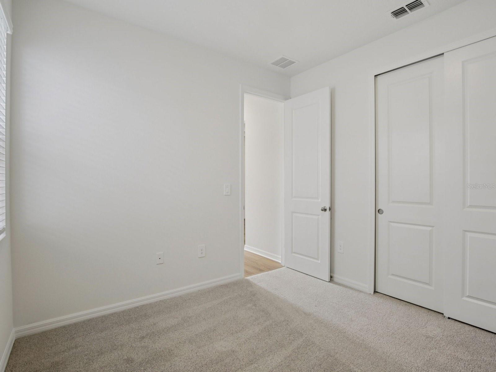 9013 VENETIA CT — photo 12