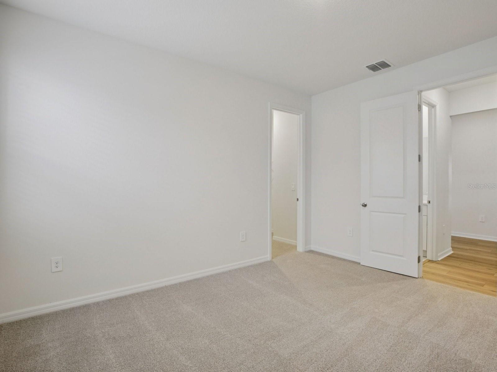 9013 VENETIA CT — photo 15