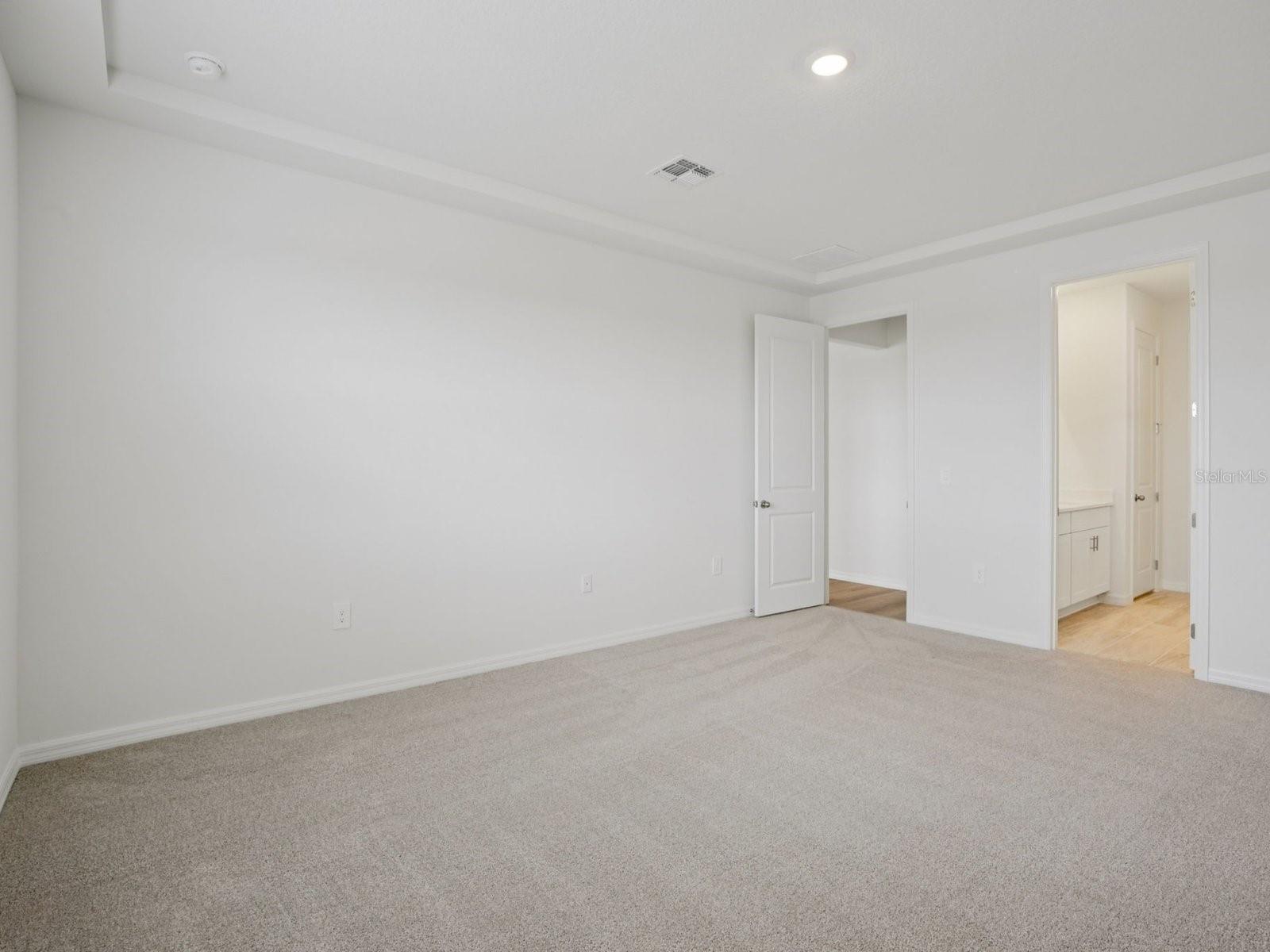 9013 VENETIA CT — photo 17