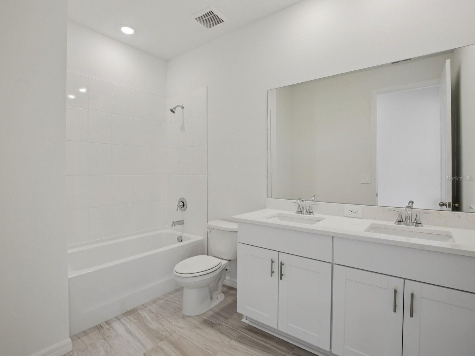 9013 VENETIA CT — photo 10