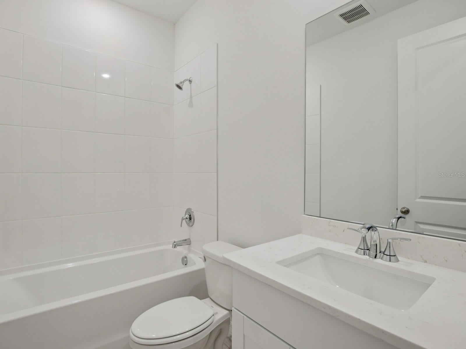 9013 VENETIA CT — photo 13