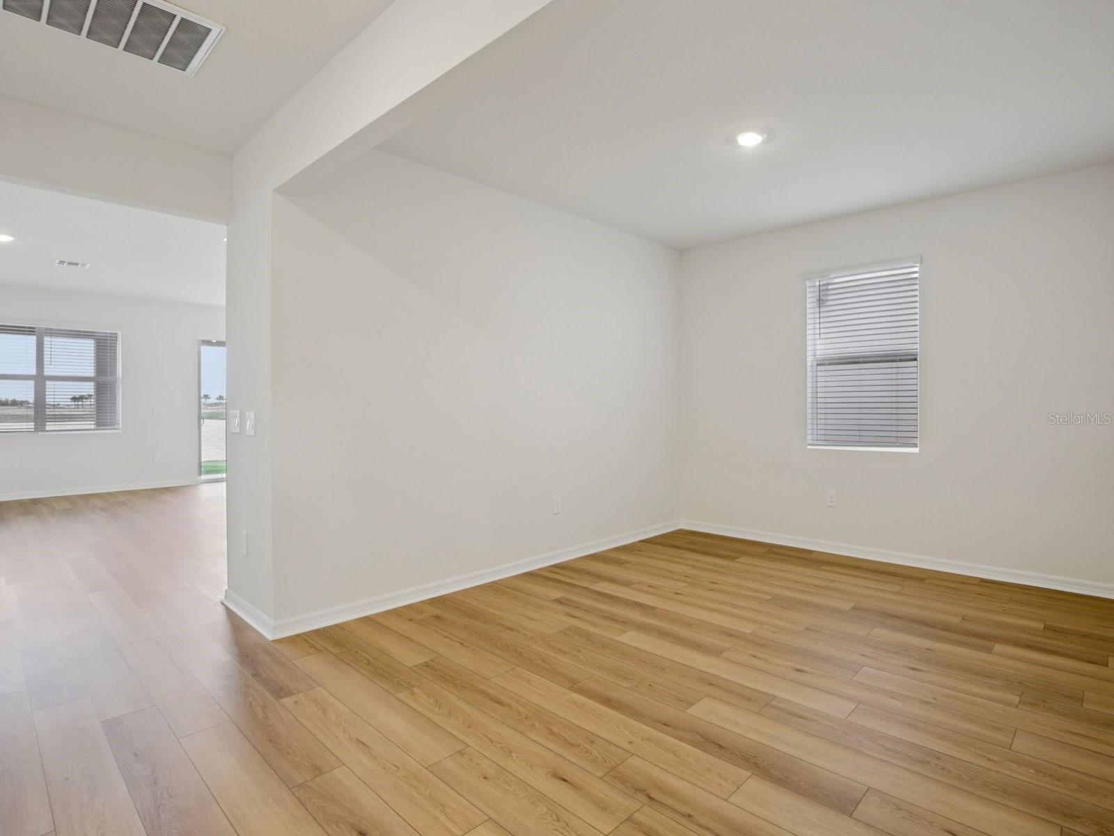 9013 VENETIA CT — photo 16