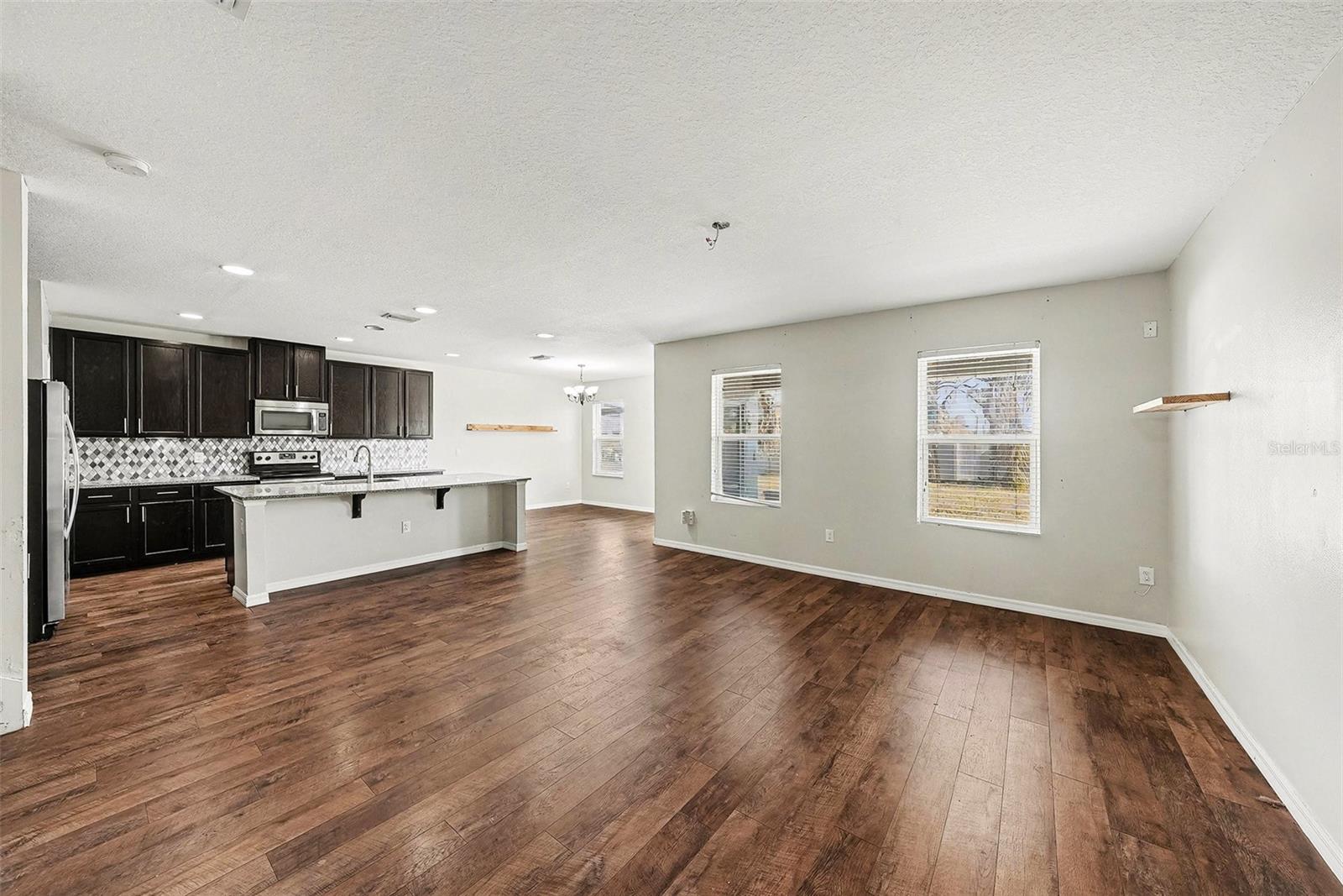 10233 NEWMINSTER LOOP — photo 4